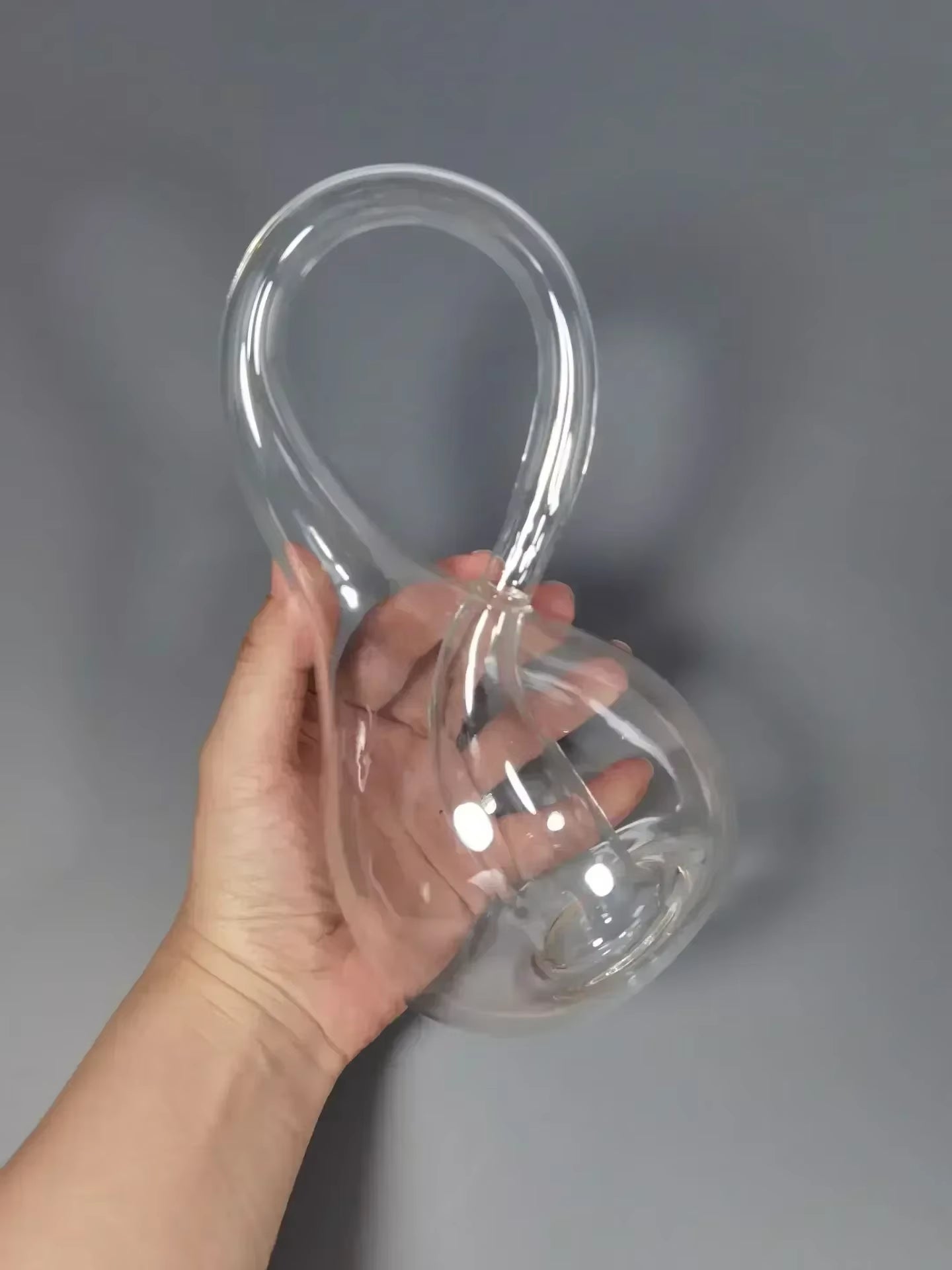 Klein Bottles, Glass