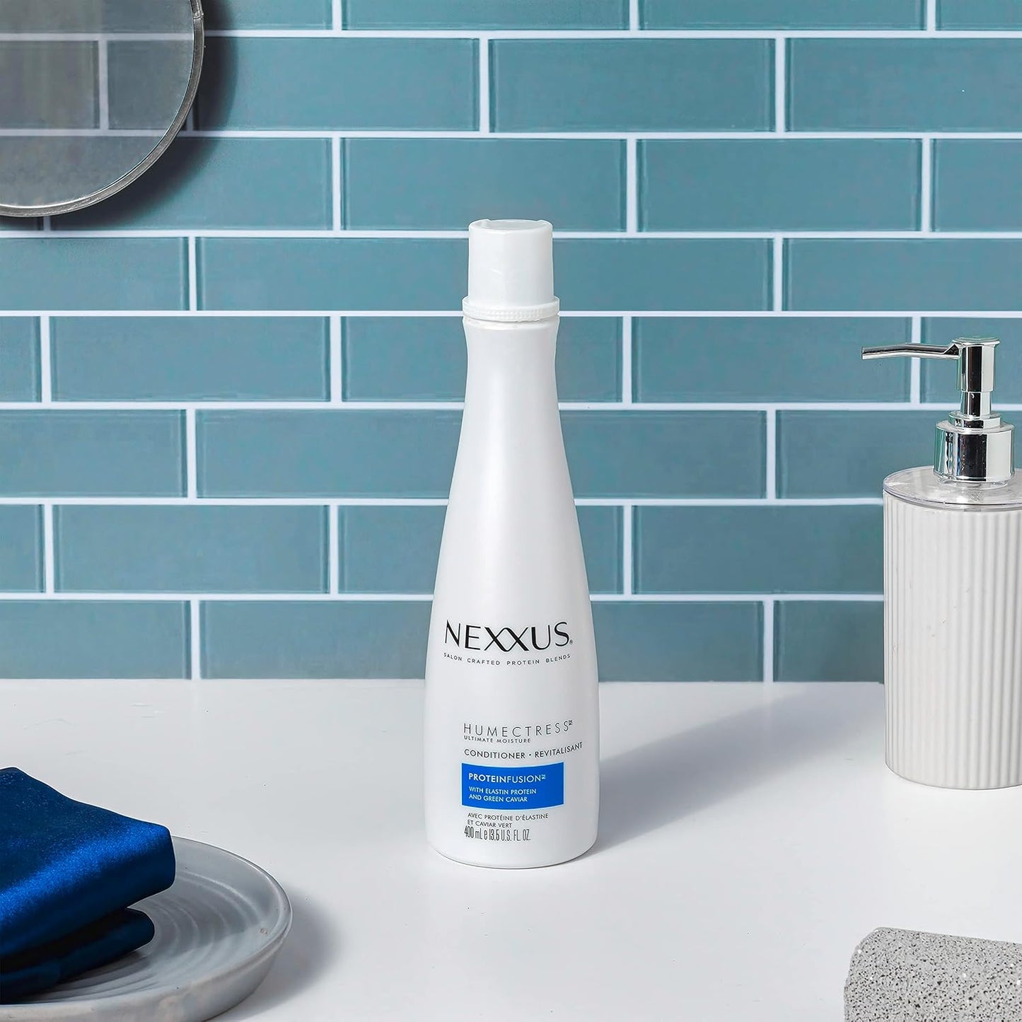 Nexxus Humectress Conditioner Ultimate Moisture for Dry Hair with Caviar & Protein Complex 13.5 Oz