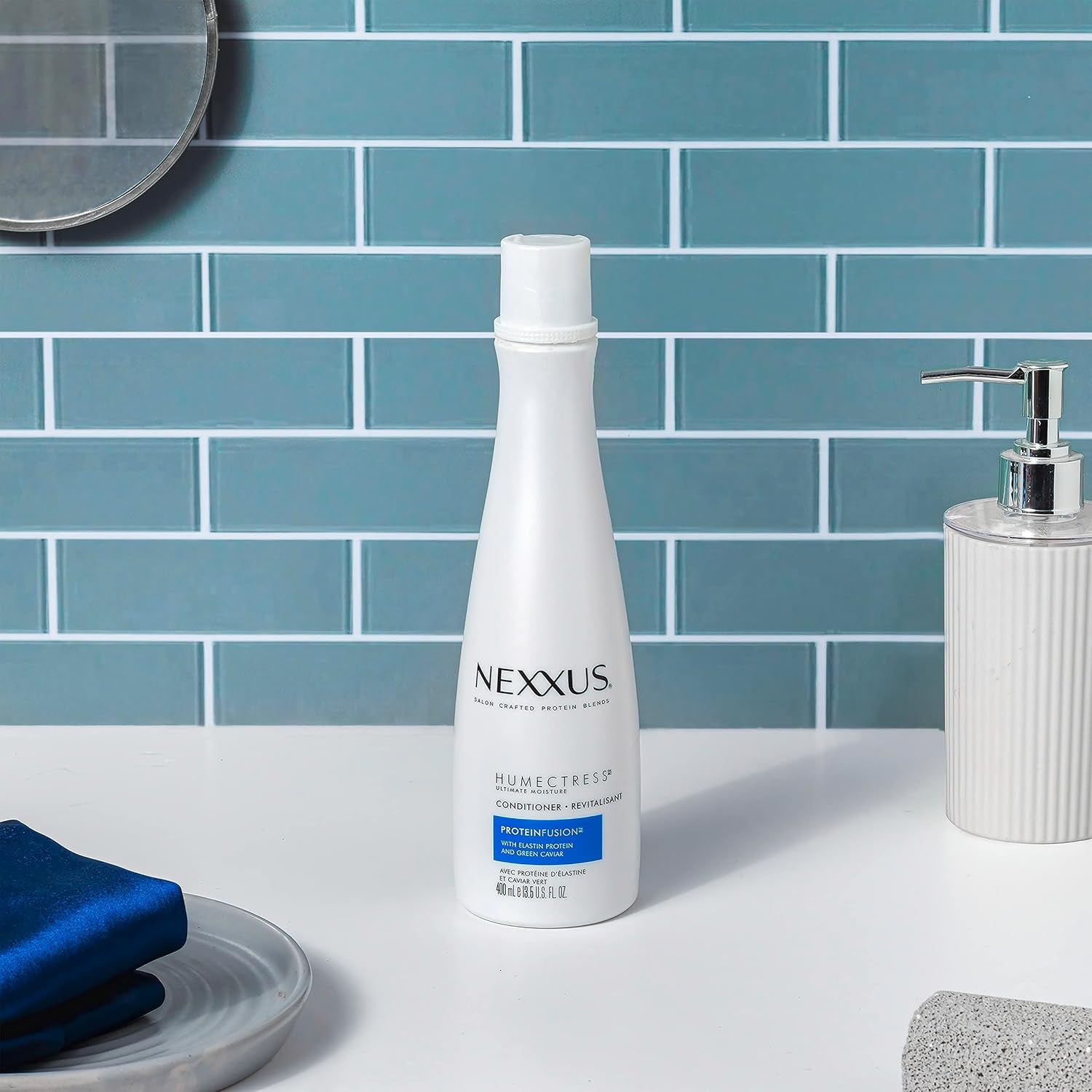 Nexxus Humectress Conditioner Ultimate Moisture for Dry Hair with Caviar & Protein Complex 13.5 Oz